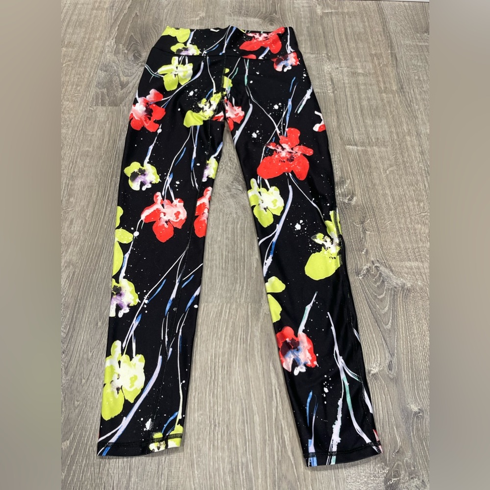 Fabletics Demi Lovato Floral Leggings Small K1